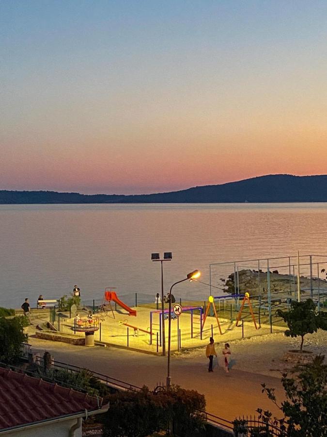 Apartman Luka Sibenik Luaran gambar