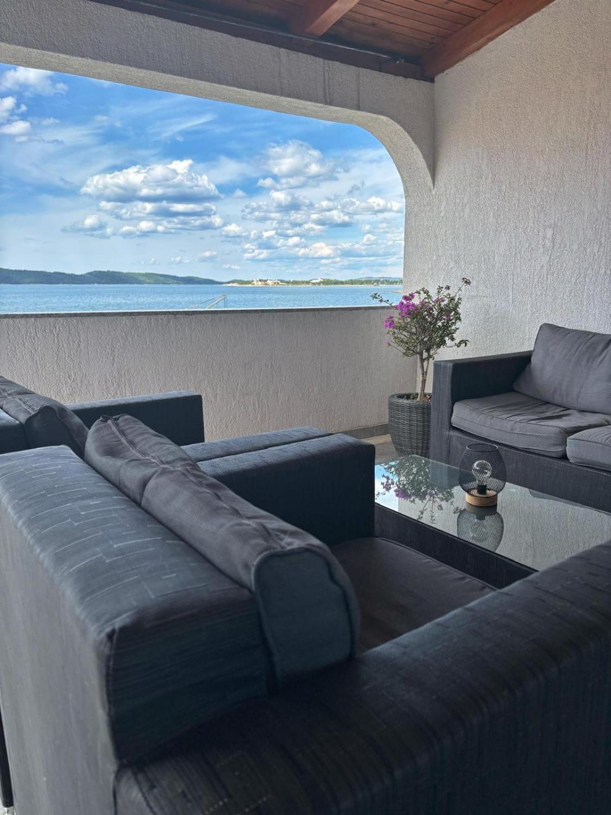 Apartman Luka Sibenik Luaran gambar