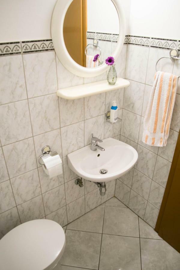 Apartman Luka Sibenik Luaran gambar